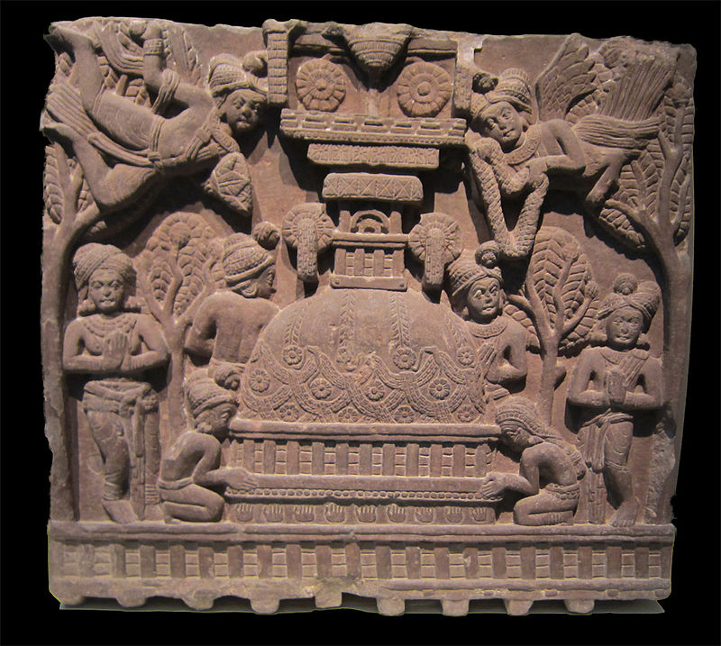 Worship at a stupa, found in the Bharhut stupa. Credit: Douglas Galbi/Wikimedia Commons CC BY 3.0