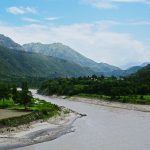 The Sutlej river in Shimla, 2014. Credit: darshansphotos/Flickr, CC BY 2.0