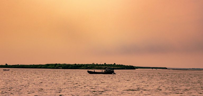 The Ganga river. Credit: shantanukashyap/pixabay