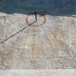 sundial-2818650_1280
