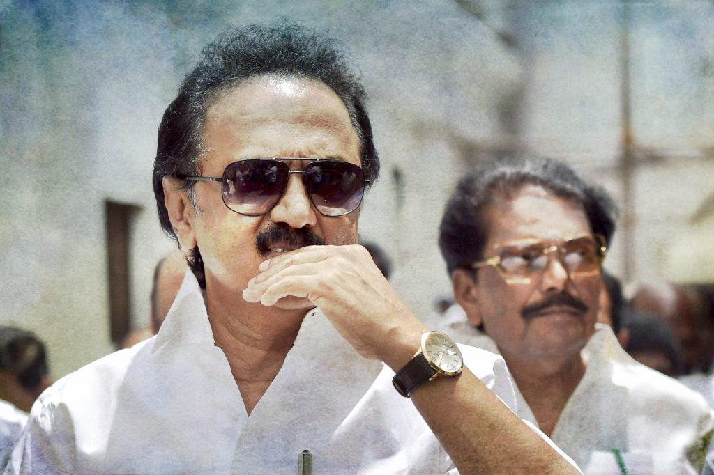 Federal Front : KCR Rethinking on Congress? Federal Front : KCR Rethinking on Congress?