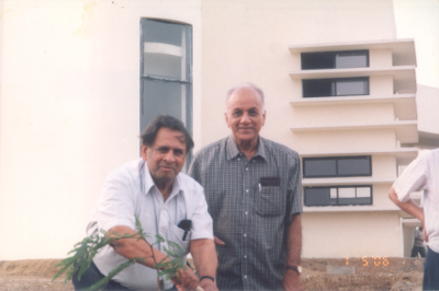 Shreeram Abhyankar planting a tree in the present CMI Campus in Siruseri during its inaugural function in 2006. Credit: C.S. Seshadri