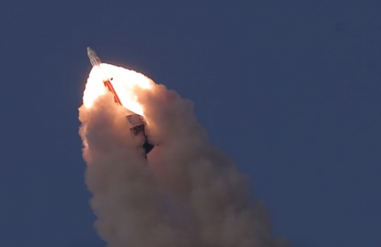 The escape system in flight on July 5, 2018. Credit: ISRO