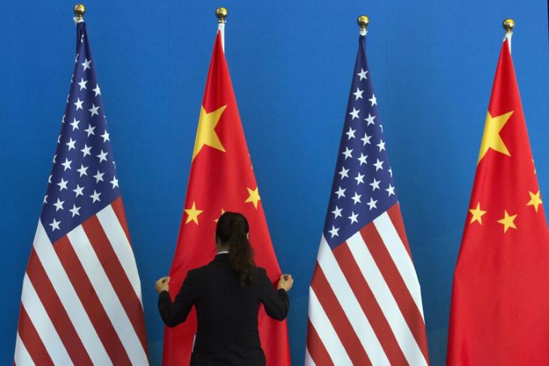 US Ratchets up China Trade War, Threatens New Tariffs