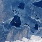 2018-09-20T143008Z_1_LYNXNPEE8J1L1_RTROPTP_4_CLIMATECHANGE-GREENLAND-1