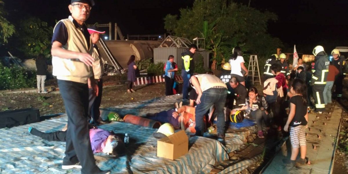 Taiwan Train Crash Kills 18 in Deadliest Rail Tragedy in Decades
