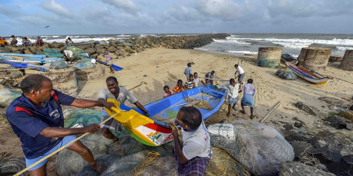 11-dead-in-severe-cyclonic-storm-gaja-in-tamil-nadu-the-wire