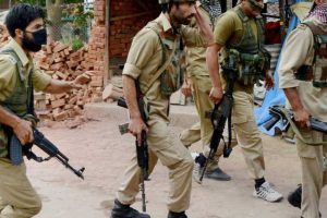 J&K Police Say Top Pakistani Ultra Among Two JeM Militants Killed in Encounter in Pulwama