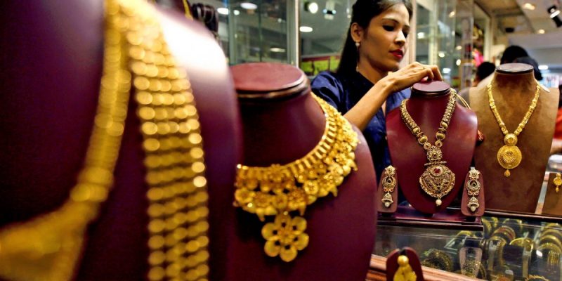 What's Keeping India’s Gem and Jewellery Industry From Sparkling?
