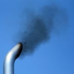 2018-12-05T180854Z_1_LYNXMPEEB41DP_RTROPTP_4_USA-TRUCKS-EMISSIONS