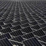 Solar panels are seen in Yinchuan, Ningxia Hui Autonomous Region, China April 18, 2017. Credit: Reuters/Stringer