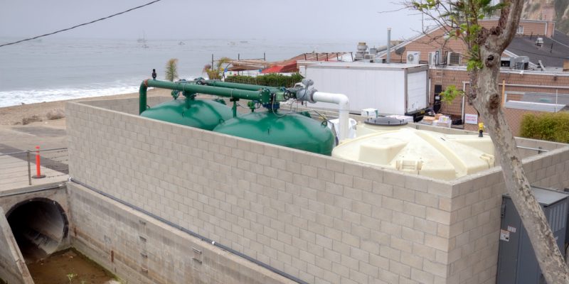 Two Killed After Falling Into Pit At Delhi Sewage Treatment Plant - Vimarsana News