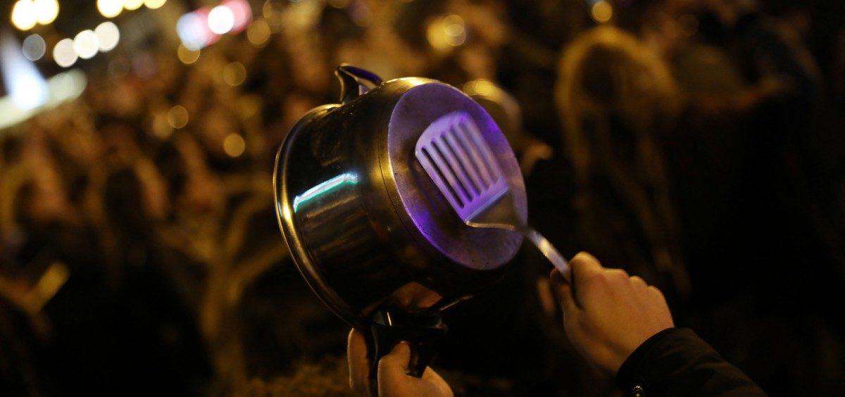 Protestors In Madrid Kick Off Women s Day By Banging Pots And Pans