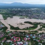 2019-04-29T064402Z_1_LYNXNPEF3S08Y_RTROPTP_4_INDONESIA-FLOODS