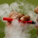 2019-12-01T132517Z_1_LYNXMPEFB015U_RTROPTP_4_HEALTH-VAPING-CANADA-1