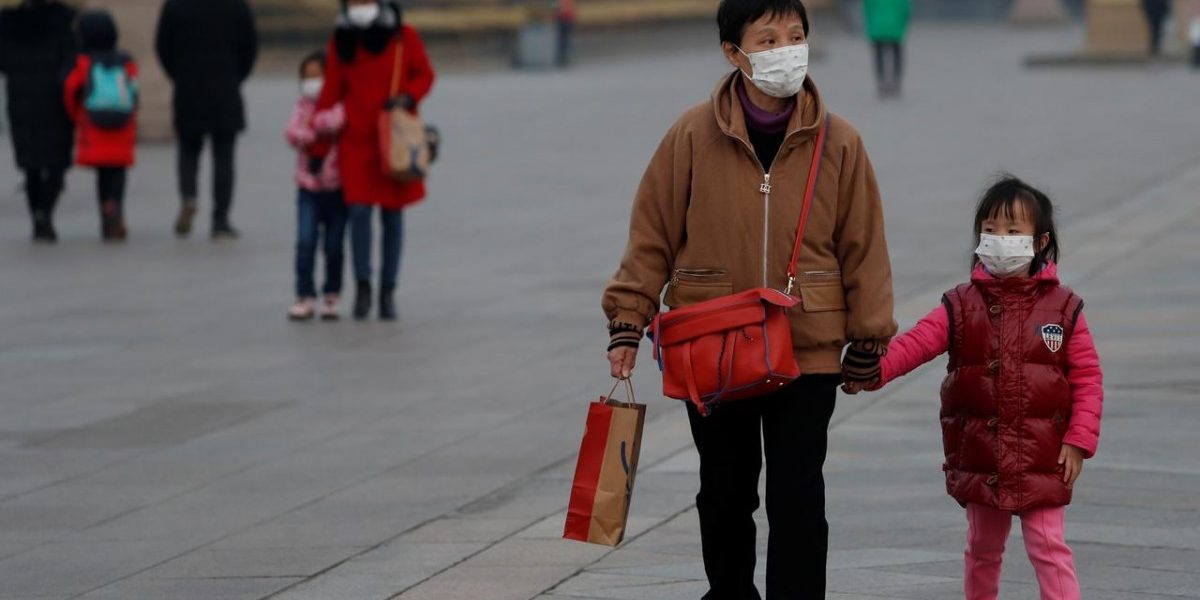 CDC updates on coronavirus: workers seek to prevent outbreak, pandemic