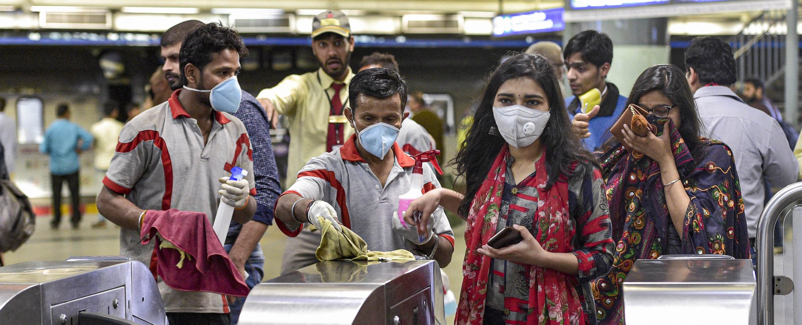 Coronavirus: Cleaning drive at metro station
