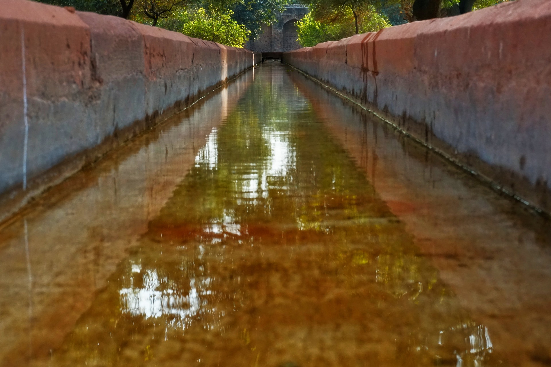 waters-3171348_1920