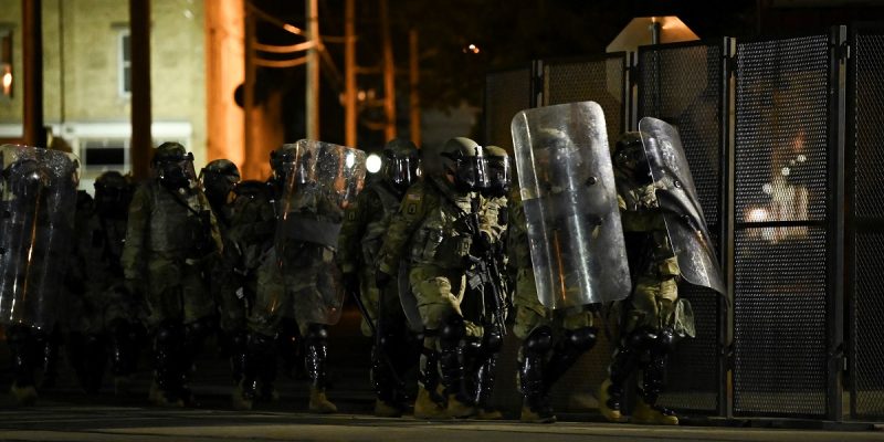 Wisconsin: Teenager Shoots and Kills Protesters, National Guard Deployed - The Wire