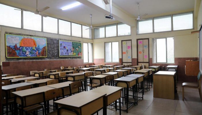 FIR Against UP School Principal for Telling Students to Dress Up and Say 'Happy Eid' - Vimarsana News