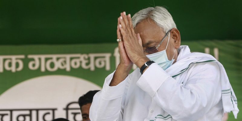 Bihar CM Nitish Kumar Speaks to J&K L-G Manoj Sinha on Killings of Bihar Migrants - Vimarsana News