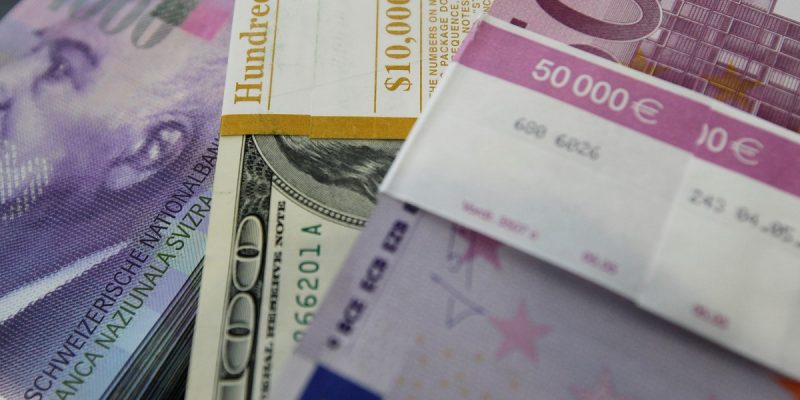India in List of Countries Trump Administration Believes Is Manipulating Currency - Vimarsana News
