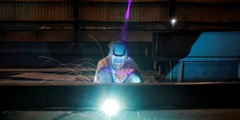 India's November Industrial Output Sees 1.9% Contraction - Vimarsana News