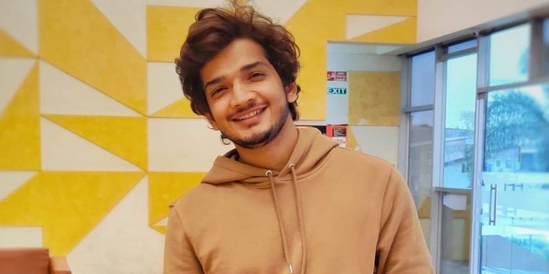 Munawar Faruqui Outraged Religious Feelings 'Under Garb of Standup Comedy', Says HC While Refusing Bail - Vimarsana News