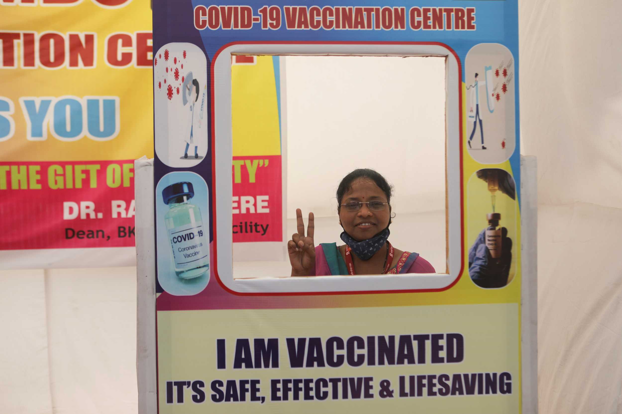 COVID-19 vaccination in Mumbai