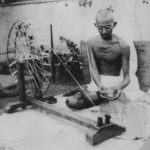 1280px-Gandhi_spinning