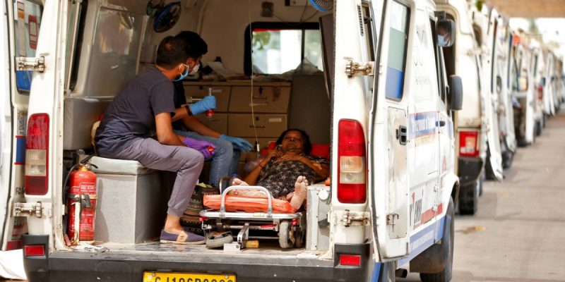 The Least the Centre Can Do for People Now Is Provide Free COVID Vaccines - Vimarsana News