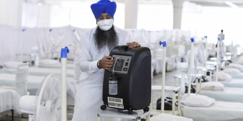 Indian-Origin Doctors in UK Send Ventilators, Oxygen Concentrators to India - Vimarsana News