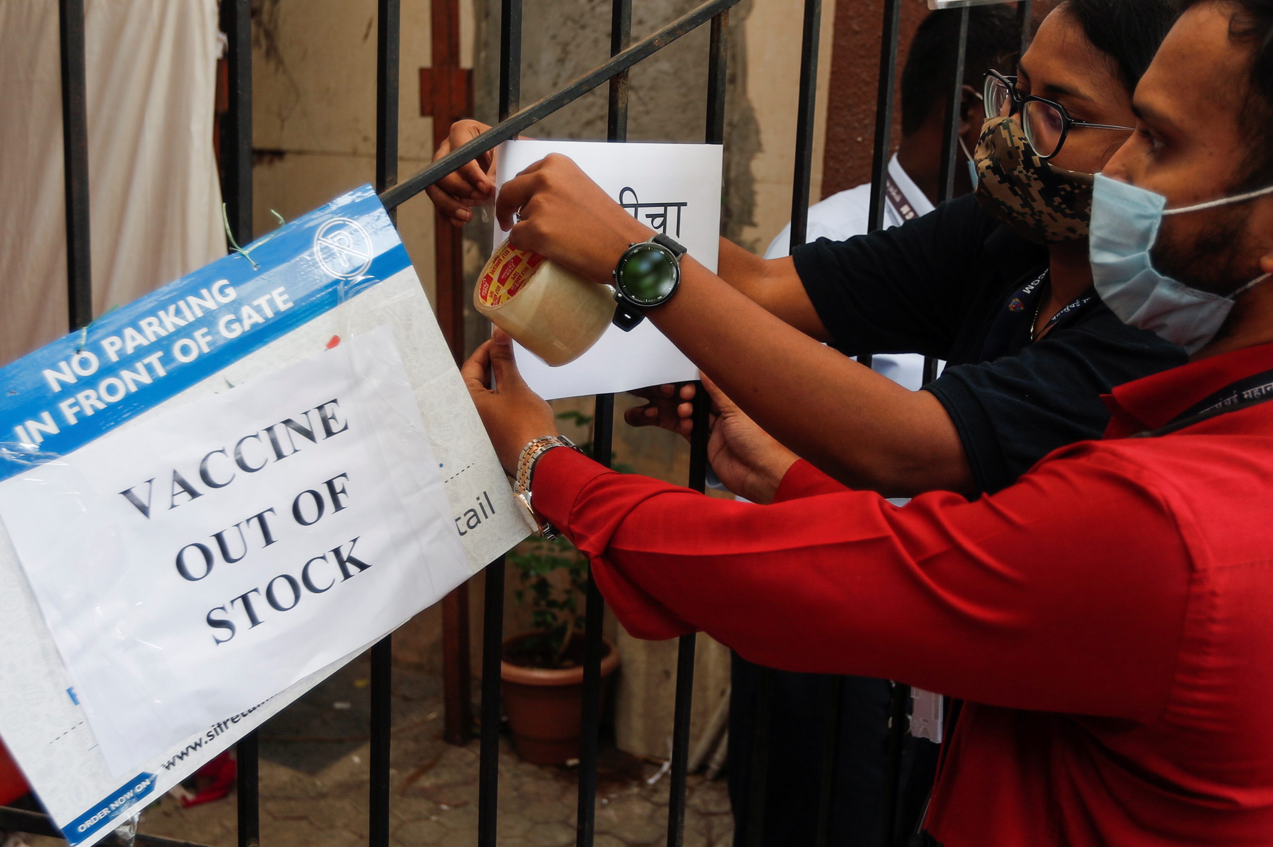 Outbreak of the coronavirus disease (COVID-19) in Mumbai