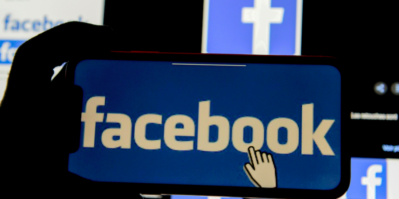 Russia to Seek Hefty Facebook Fine Even After Content was Deleted - Vimarsana News