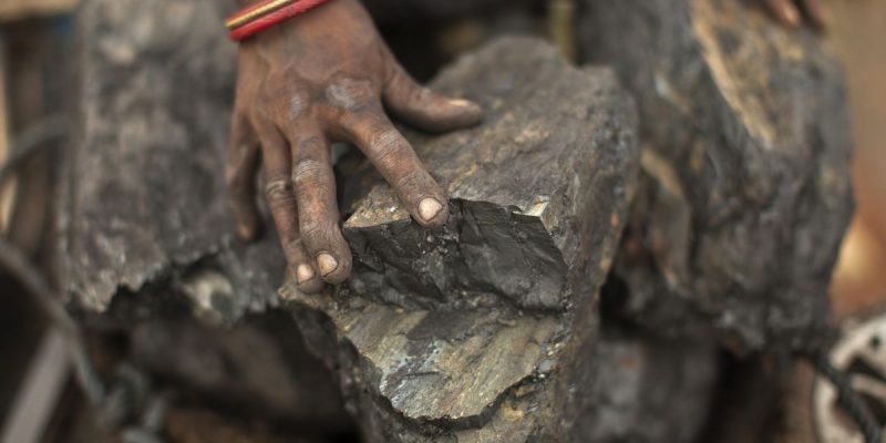 Maharashtra: Three Sisters Died as a Container Truck Fell on Them While Unloading Coal - Vimarsana News