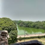 2560px-Hauz_Khas_Village_Lake