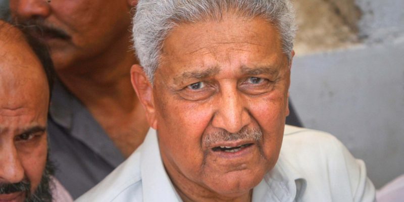 A.Q. Khan, Father of Pakistan's Atomic Bomb and Centre of Proliferation Scandal, Dies - Vimarsana News