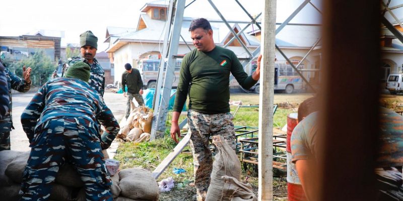 'As if a War Is About to Break Out': Increased Security Force Presence Creates Tensions in Srinagar - Vimarsana News