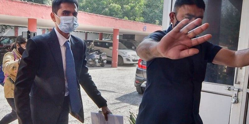 Vigilance Report Points to Spending Discrepancies of Officer Who Arrested Aryan Khan - Vimarsana News