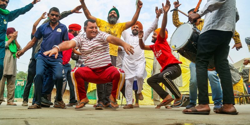 Farm Laws Repeal: Lawmakers in UK, Canada and US Commend Farmers for Their 'Victory' - Vimarsana News