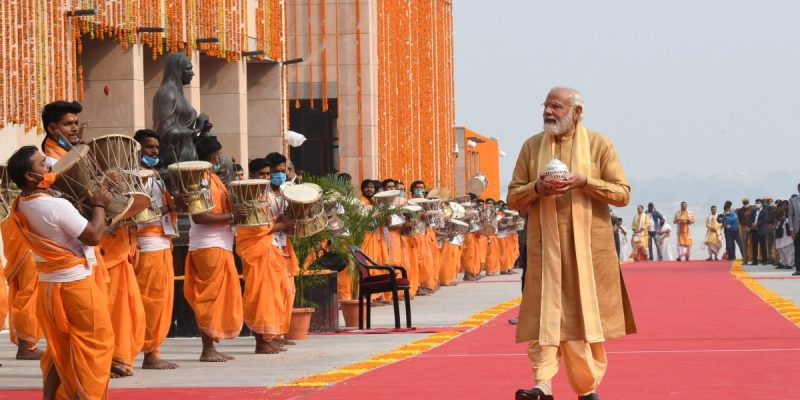 By Raising Aurangzeb-Shivaji Binary at Kashi Vishwanath, Modi Indicates Divisive Agenda - Vimarsana News