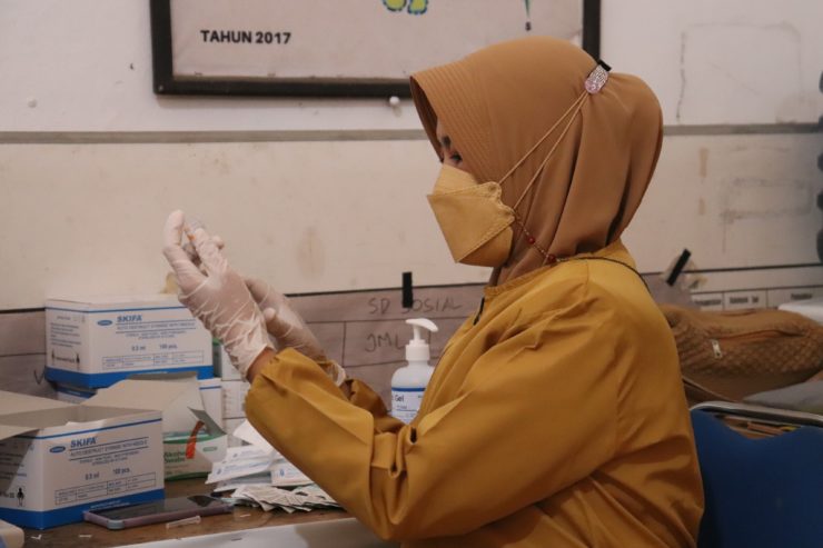 Did Vaccine Apartheid Cause Omicron? - The Wire Science - Vimarsana News