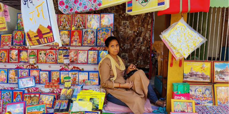 Traders in Old Ayodhya Town Uncertain of Future in New Temple City - Vimarsana News