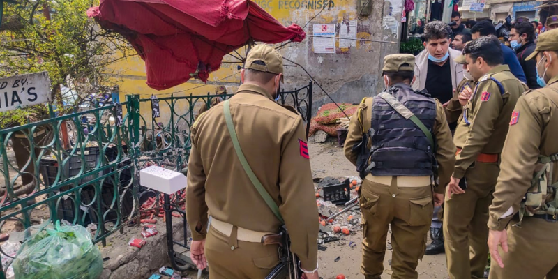 J&K: One Killed, 13 Injured in a Blast Outside District Court Complex in Udhampur - Vimarsana News