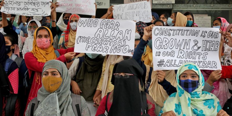 Protests as Dakshina Kannada College Suspends 6 Students For Wearing Hijab - Vimarsana News