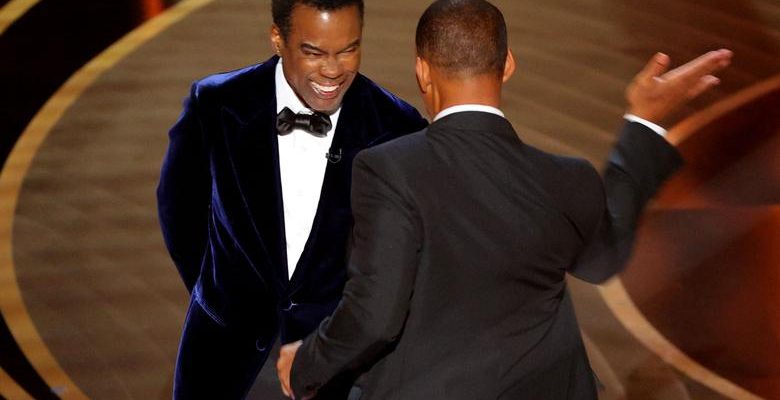 Oscars: Academy Starts Formal Review, Will Smith Apologises to Chris Rock Over Slap - Vimarsana News