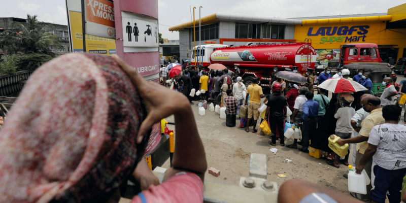 Knee-Deep in Debt, Food Shortages, Depleting Foreign Reserves: How Did Sri Lanka Get Here? - Vimarsana News