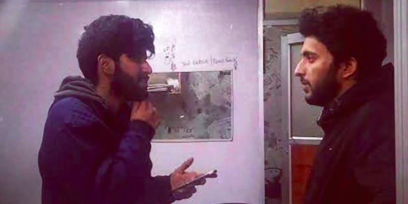 J&K Police Summon 'Kashmir Walla' Acting Editor Who Was 12 When 'Seditious' Article Came Out - Vimarsana News