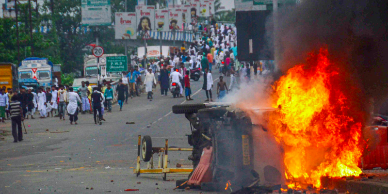 Violence Amidst Curfew in Bengal's Howrah; 'Some Political Parties Want Riots,' Says CM - Vimarsana News