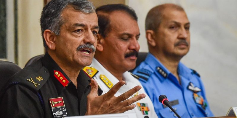 Agnipath Applicants Must Pledge They Did Not Participate in Vandalism: Military Leadership - Vimarsana News